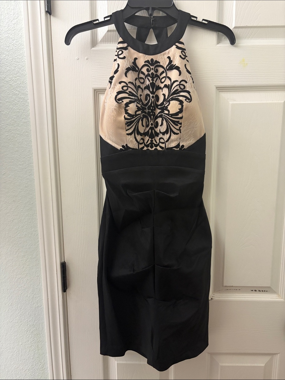 Blondie Nites Black and Cream Halter Sheath Dress